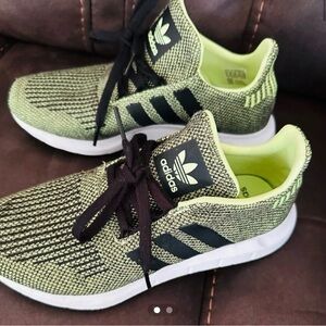 Adidas Swift Run Sneakers Shoe